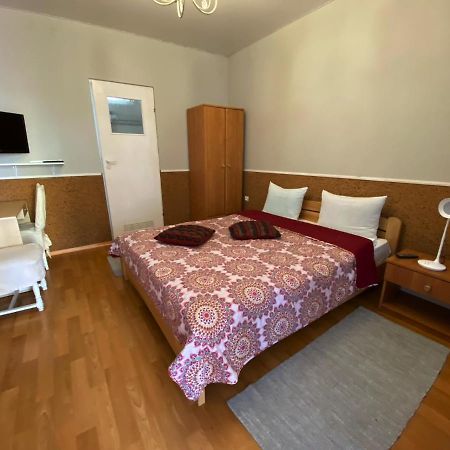 Olena Resort Brjuchovyči Exteriér fotografie