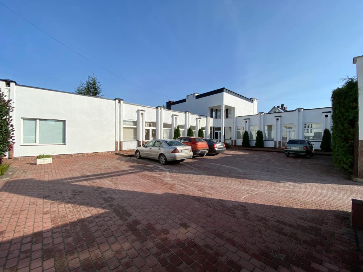 Olena Resort Brjuchovyči Exteriér fotografie