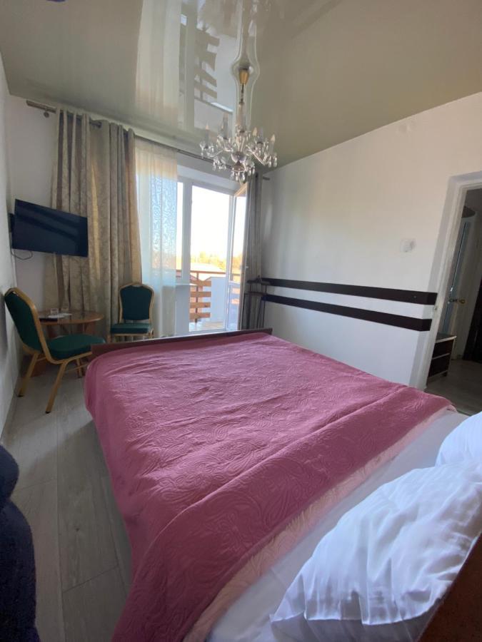 Olena Resort Brjuchovyči Exteriér fotografie
