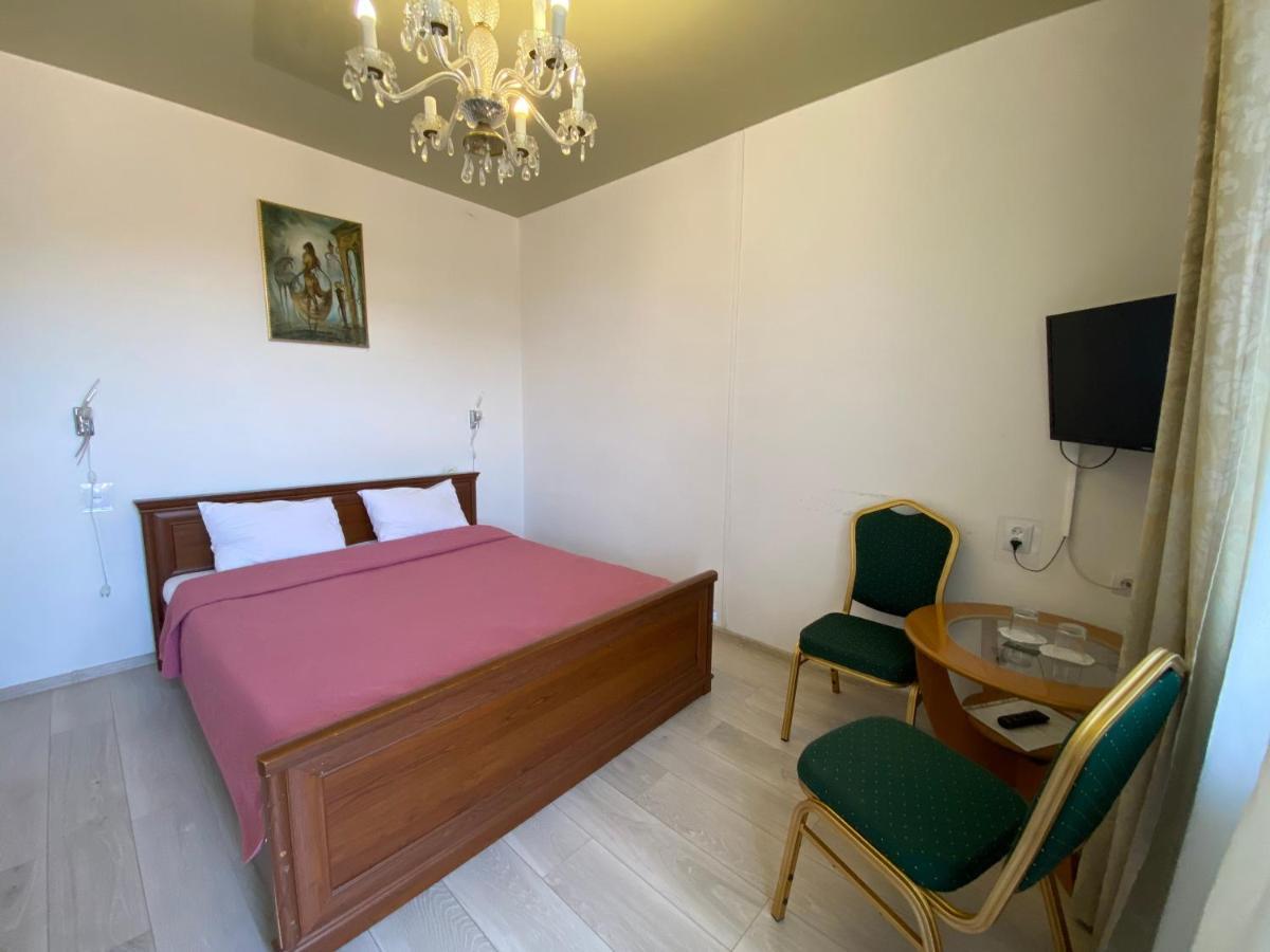 Olena Resort Brjuchovyči Exteriér fotografie