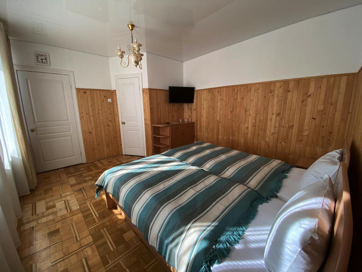Olena Resort Brjuchovyči Exteriér fotografie
