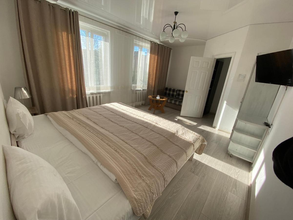 Olena Resort Brjuchovyči Exteriér fotografie