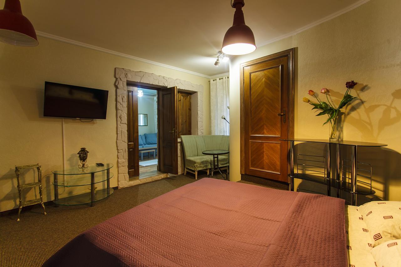 Olena Resort Brjuchovyči Exteriér fotografie